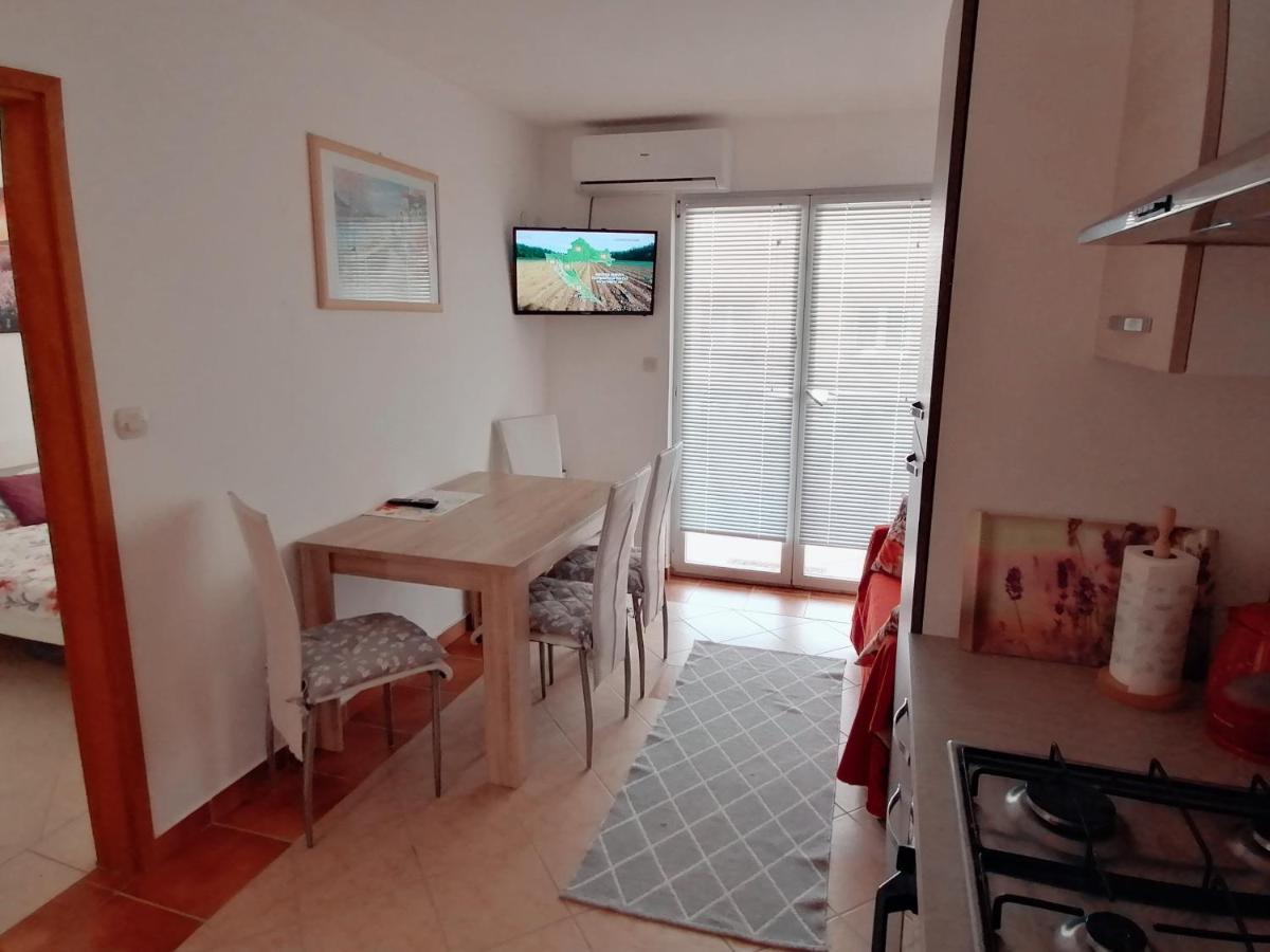 Apartment Vesna Vir Extérieur photo